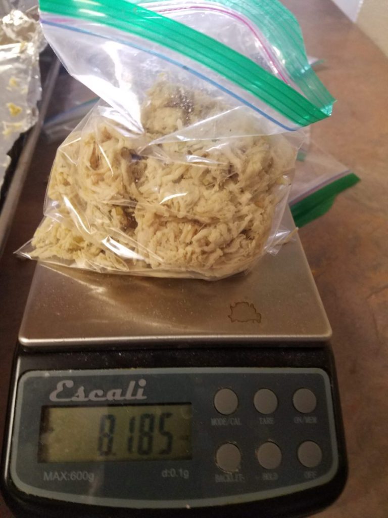 image shows how to package meal prep chicken